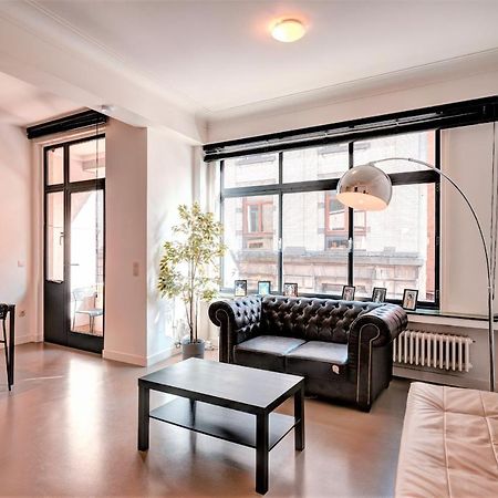 The Meir Lodge. Apartments In Heart Of Антверпен Екстериор снимка