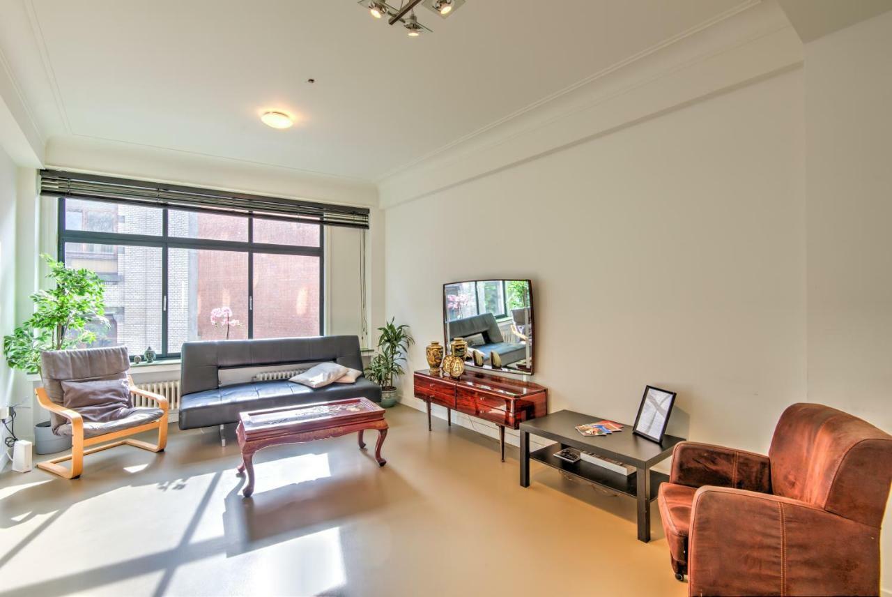 The Meir Lodge. Apartments In Heart Of Антверпен Екстериор снимка
