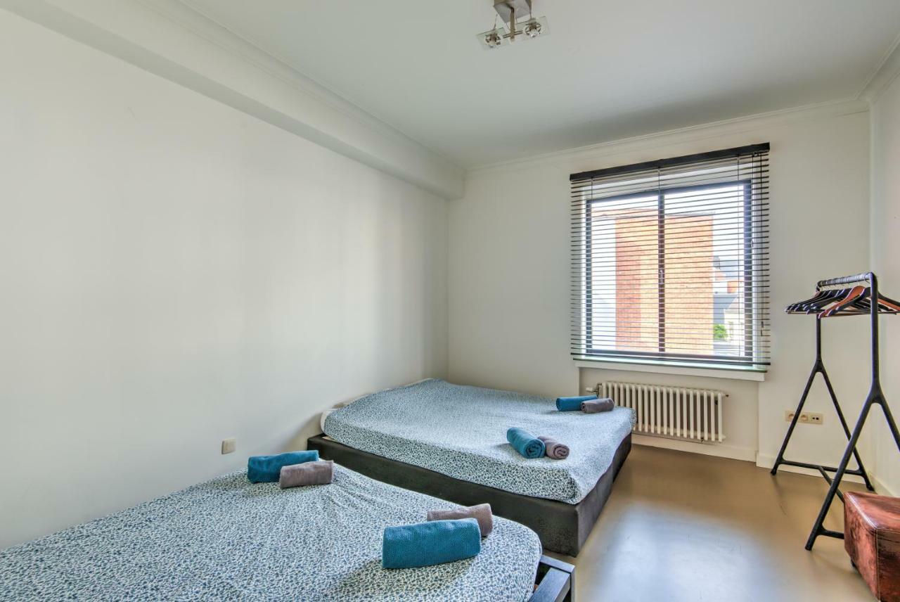 The Meir Lodge. Apartments In Heart Of Антверпен Екстериор снимка