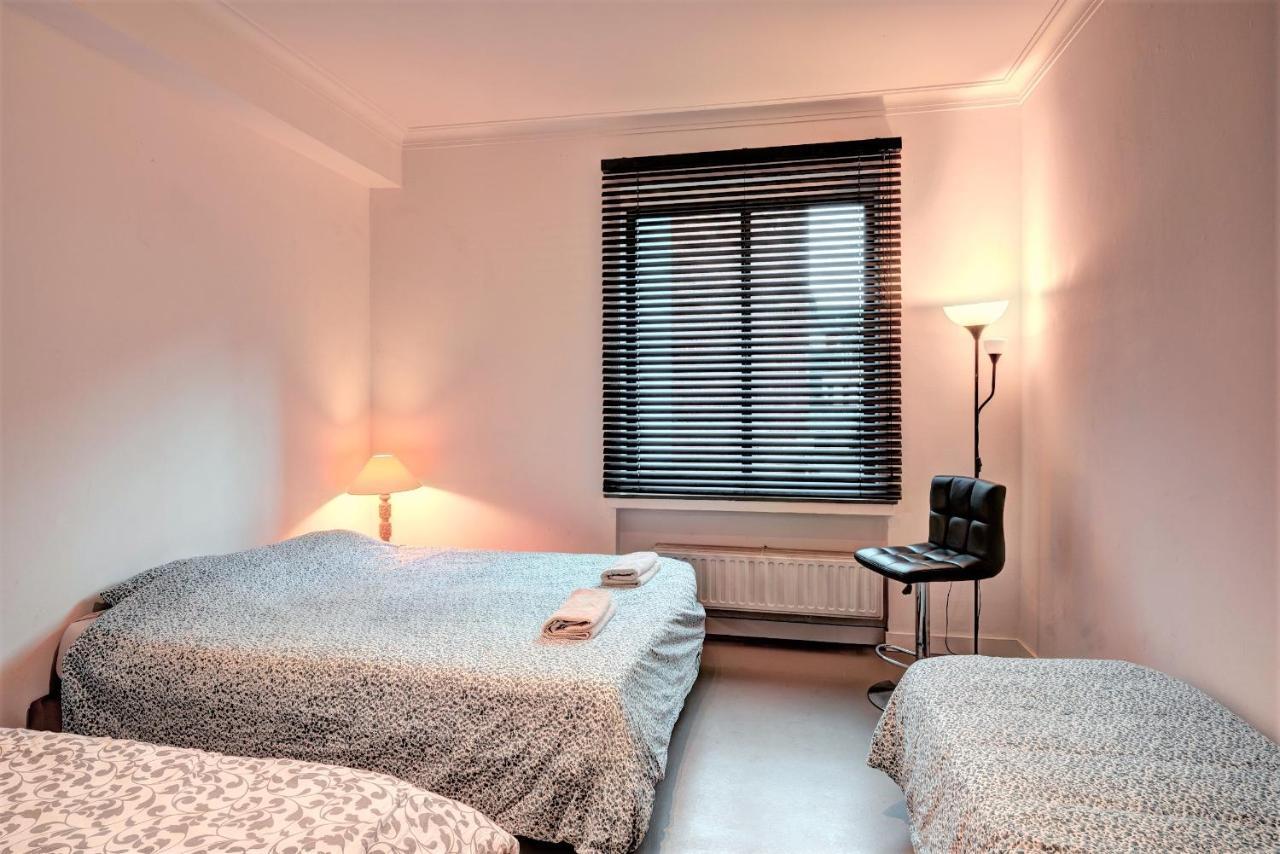 The Meir Lodge. Apartments In Heart Of Антверпен Екстериор снимка